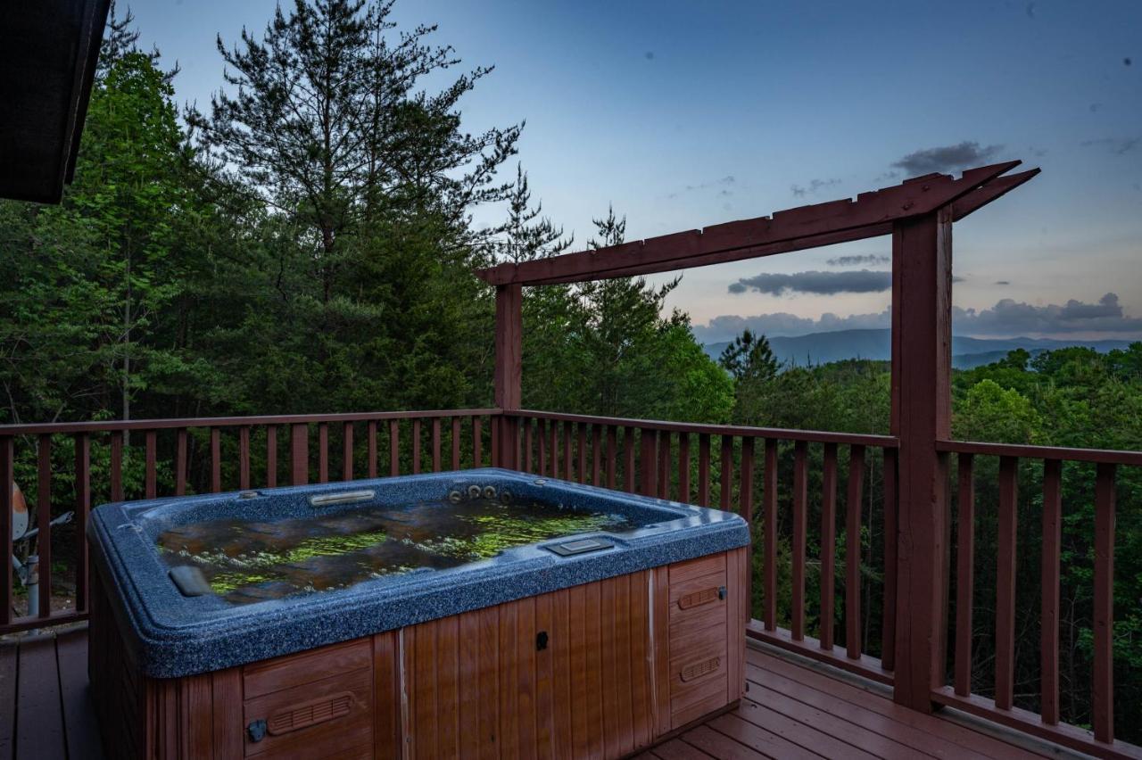 Private Mountain Cabin, Hot Tub Escape In The Smokies, With The View Sevierville Exterior foto