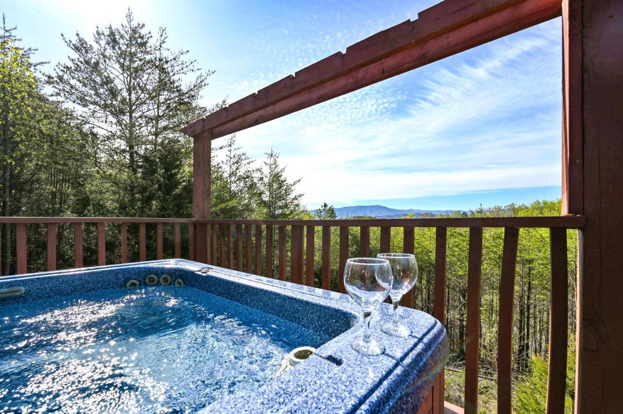 Private Mountain Cabin, Hot Tub Escape In The Smokies, With The View Sevierville Exterior foto