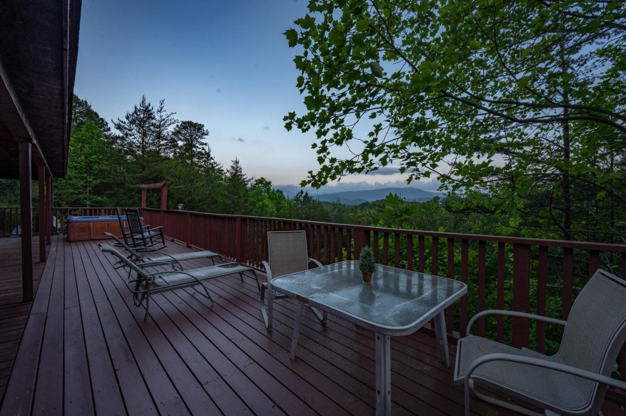Private Mountain Cabin, Hot Tub Escape In The Smokies, With The View Sevierville Exterior foto